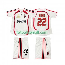 Matchtröjor AC Milan KAKA 22 Retro 2006 2007 Kortärmad till Barn (2:a ställ)