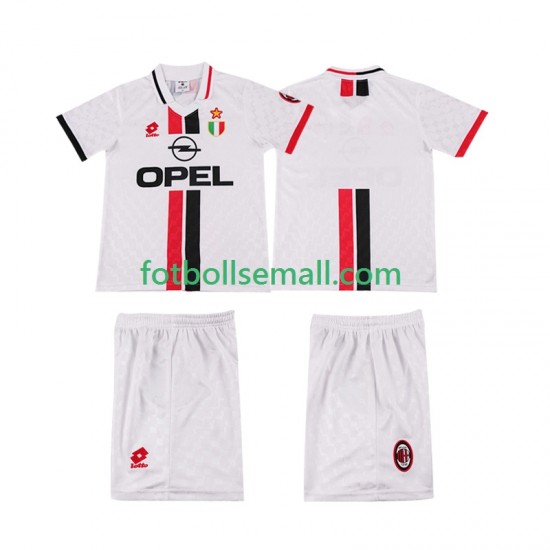 Matchtröjor AC Milan Retro 1996 1997 Kortärmad till Barn (2:a ställ)