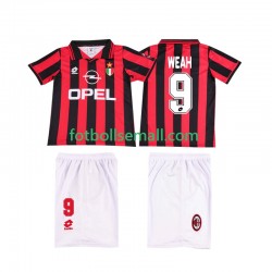 Matchtröjor AC Milan WEAH 9 Retro 1996 1997 Kortärmad till Barn (1:a ställ)