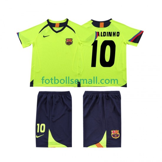Matchtröjor FC Barcelona RONALDINHO 10 Retro 2005 2006 Kortärmad till Barn (2:a ställ)