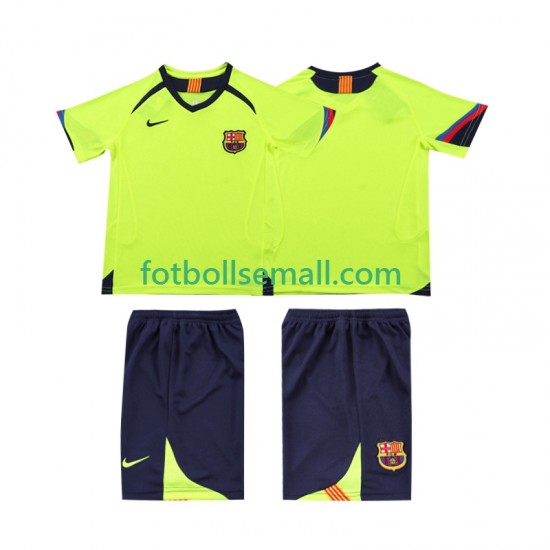 Matchtröjor FC Barcelona Retro 2005 2006 Kortärmad till Barn (2:a ställ)