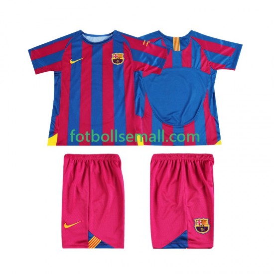 Matchtröjor FC Barcelona Retro Champions League 2005 2006 Kortärmad till Barn (1:a ställ)