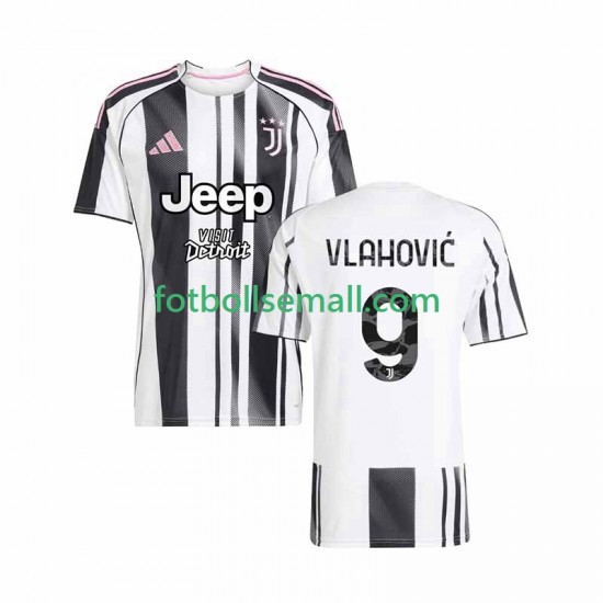 Matchtröjor Juventus Vlahovic 9 2025-2026 Kortärmad till Herr (1:a ställ)