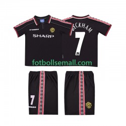 Matchtröjor Manchester United Beckham 7 Retro 1998 1999 Kortärmad till Barn (2:a ställ) Matchtröjor Manchester United Beckham 7 Retro 1998 1999 Kortärmad till Barn (2:a ställ)