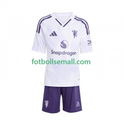 Matchtröjor Manchester United 2025-2026 Kortärmad till Barn (2:a ställ) Matchtröjor Manchester United 2025-2026 Kortärmad till Barn (2:a ställ)