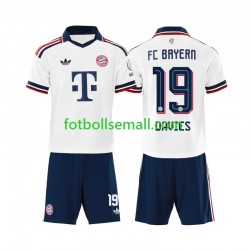 Matchtröjor FC Bayern München Alphonso Davies 19 2026-2027 Kortärmad till Barn (2:a ställ) Matchtröjor FC Bayern München Alphonso Davies 19 2026-2027 Kortärmad till Barn (2:a ställ)
