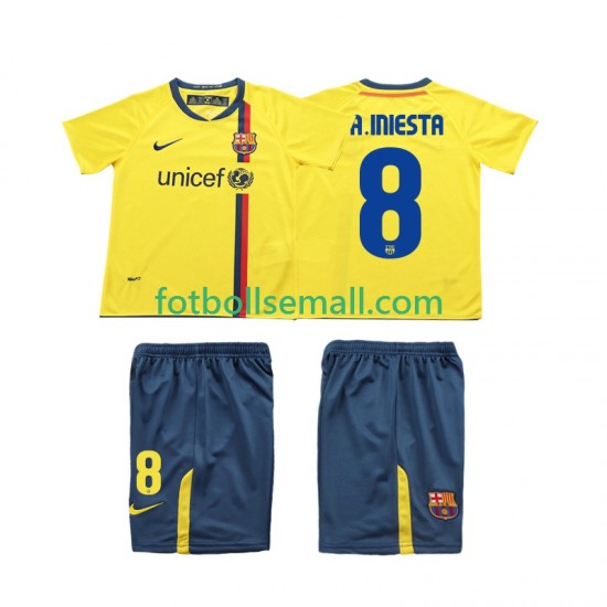 Matchtröjor FC Barcelona A INIESTA 8 Retro 2008 2009 Kortärmad till Barn (2:a ställ)