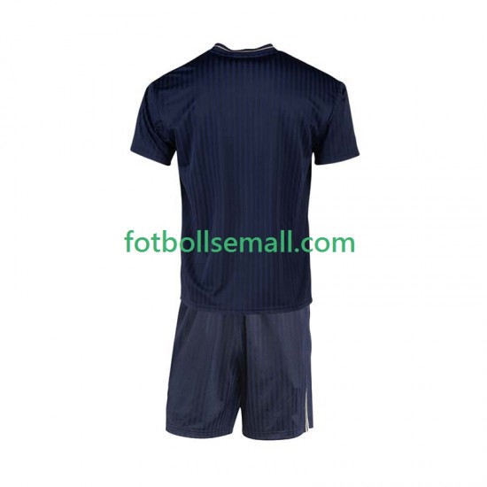 Matchtröjor Juventus Icons 2025-2026 Kortärmad till Barn (1:a ställ)