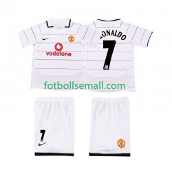 Matchtröjor Manchester United Retro Cristiano Ronaldo 7 2003 2005 Kortärmad till Barn (1:a ställ)