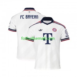 Matchtröjor FC Bayern München 2026-2027 Kortärmad till Herr (2:a ställ) Matchtröjor FC Bayern München 2026-2027 Kortärmad till Herr (2:a ställ)