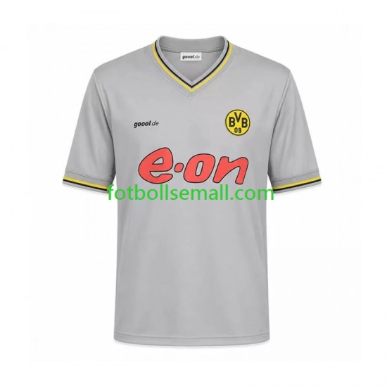 Matchtröjor Borussia Dortmund Retro 2002 Kortärmad till Herr (2:a ställ)