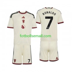 Matchtröjor Manchester United Cristiano Ronaldo 7 2026-2027 Kortärmad till Barn (3:e ställ) Matchtröjor Manchester United Cristiano Ronaldo 7 2026-2027 Kortärmad till Barn (3:e ställ)
