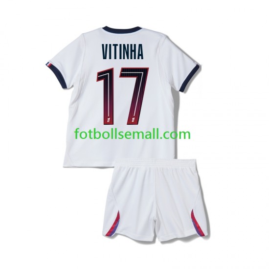 Matchtröjor Paris Saint-Germain Vitinha 17 2026-2027 Kortärmad till Barn (2:a ställ)