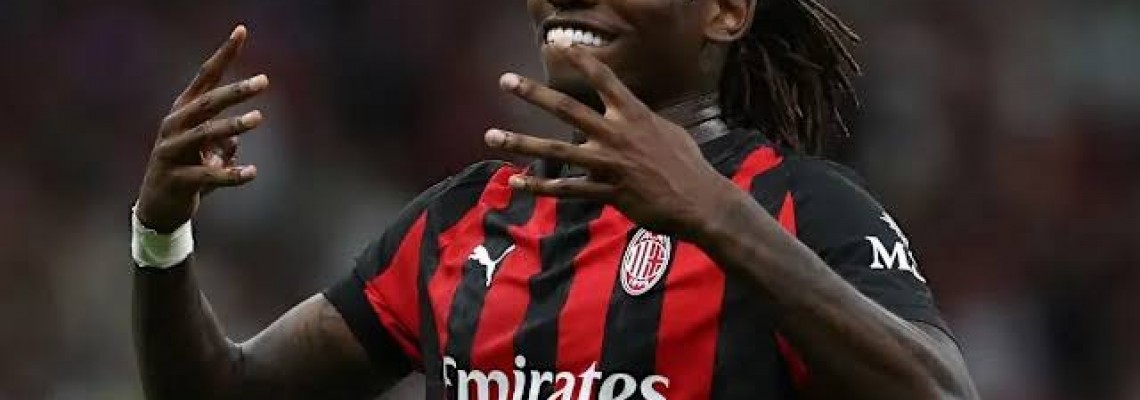 Rafael Leão tar farväl av AC Milan Rafael Leão tar farväl av AC Milan