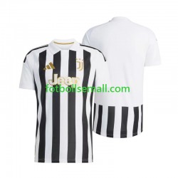 Matchtröjor Juventus 2026-2027 Kortärmad till Herr (1:a ställ) Matchtröjor Juventus 2026-2027 Kortärmad till Herr (1:a ställ)