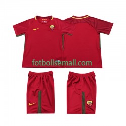 Matchtröjor AS Roma Retro 2017-2018 Kortärmad till Barn (1:a ställ) Matchtröjor AS Roma Retro 2017-2018 Kortärmad till Barn (1:a ställ)