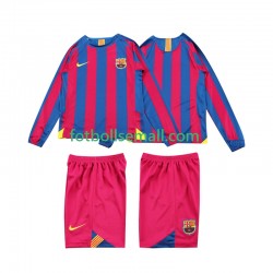 Matchtröjor FC Barcelona Retro 2005 2006 Långärmad till Barn (1:a ställ) Matchtröjor FC Barcelona Retro 2005 2006 Långärmad till Barn (1:a ställ)