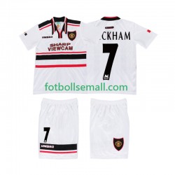 Matchtröjor Manchester United BECKHAM 7 Retro 1998 Kortärmad till Barn (2:a ställ) Matchtröjor Manchester United BECKHAM 7 Retro 1998 Kortärmad till Barn (2:a ställ)