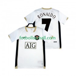 Matchtröjor Manchester United RONALDO 7 Retro 2006-2007 Kortärmad till Herr (2:a ställ) Matchtröjor Manchester United RONALDO 7 Retro 2006-2007 Kortärmad till Herr (2:a ställ)